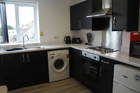 Maze Apartments and Rooms Отели рядом с достопримечательностью «Университет Халл»