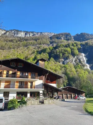 Hotel et Centre de Vacances le Choucas Hotels in Vallorcine