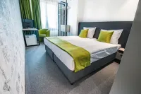 A&M Hotel with Free Parking Hotels in Kuklen