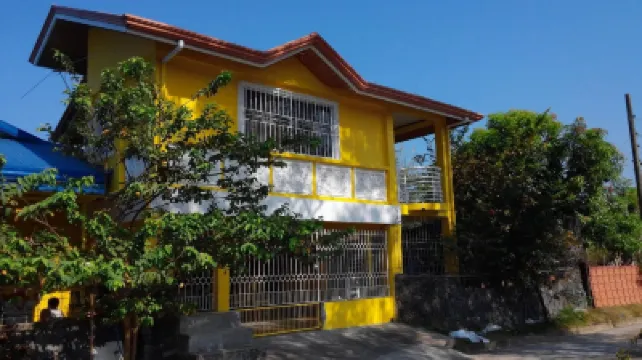 Yellow House Vacation Rental Hotel a 