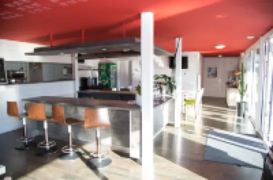 ブリット  ホテル エッセンシィエル アルビ パルク デ エクスポ