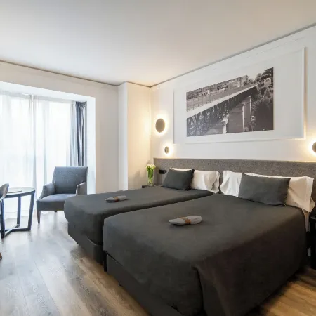 Hotel Conqueridor Отели рядом с достопримечательностью «Экстрамурс»