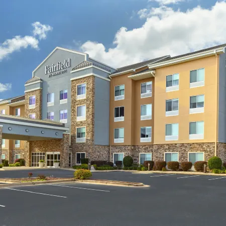 Fairfield Inn & Suites Commerce