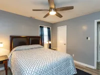 Cozy Raleigh Escape 3Br Outdoor Escape Hotels in Garner