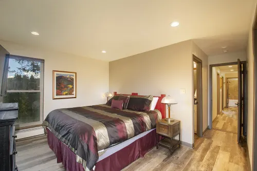 Stunning Views and Elegant Living Space - Tranquil Retreat Hotels in Winter Park