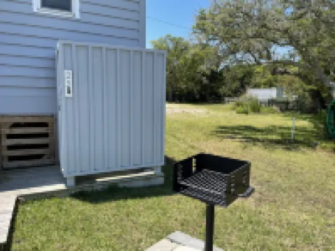 Charming Cottage with Dock and Cozy Atmosphere - Delightful Retreat