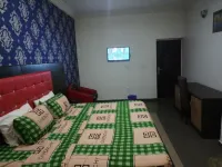 Micheal Hotel & Suites Ltd. Hotels in Ozuaha