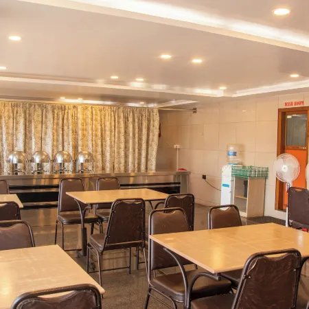 HOTEL OM INTERNATIONAL