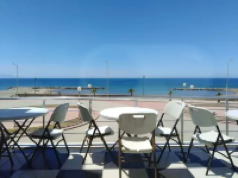 ホテル・アバシイド宮殿 - パームビーチ スタウエリのホテル