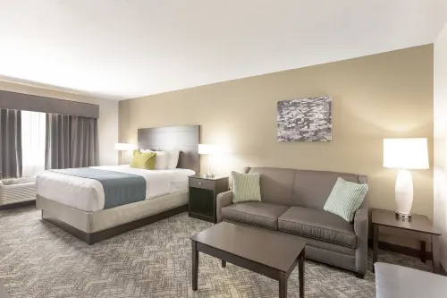 Comfort Inn & Suites Tualatin - Lake Oswego South Hotels in Wilsonville