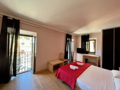 HÖTEL U Santa Maria Hotels in Serra-di-Ferro