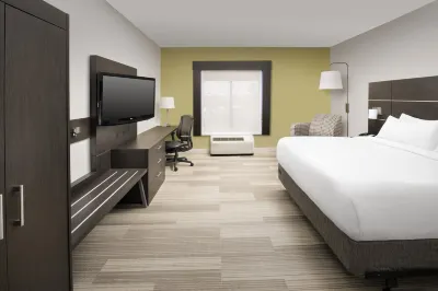 Holiday Inn Express Knoxville-Strawberry Plains Hotel di Knoxville