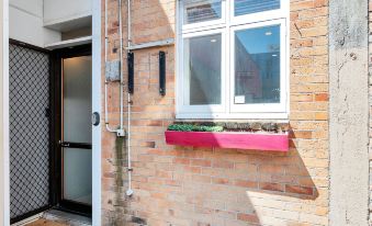 Spacious 2Br Near Westfield Newmarket