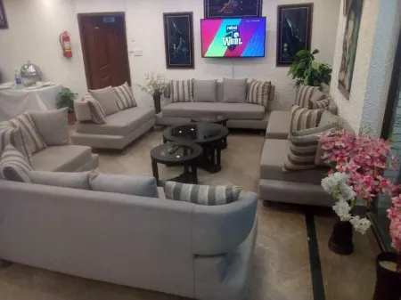 Royal Suites Hotel Отели рядом с Аэропорт Лахор