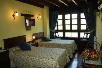 Casa Rural El Trechal Hotels in Parres