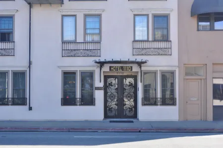 Hotel 1110 - Adults Only