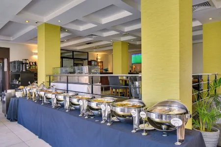 L'Eola Hotel by Mantis