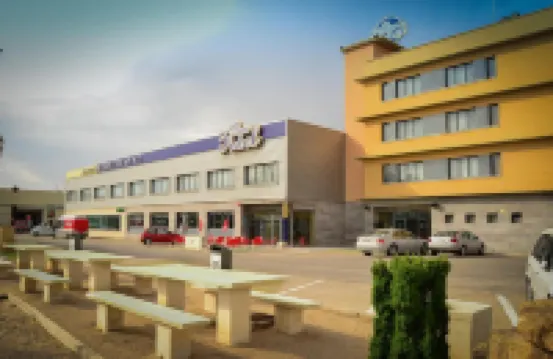 오스페디움 오텔 돈 피델  호텔