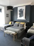 The Metropolitan Guest House Hotels in Норт-Шілдс