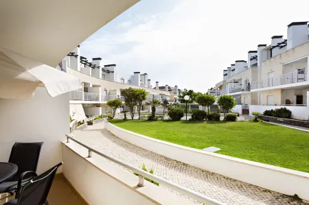 Cam lia in Tavira With 2 Bedrooms and 2 Bathrooms