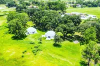 Room 03 - Lake Sumner