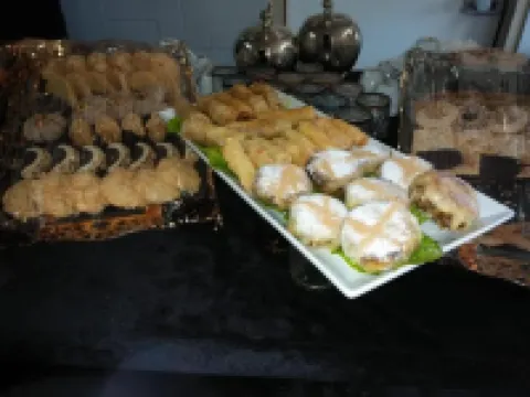 坦赫坦好客酒店