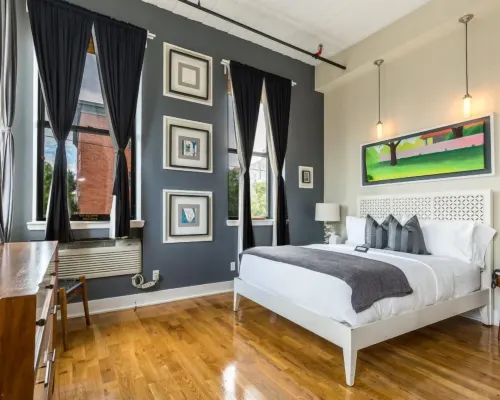 Henry Norman Hotel Hotels near Bushwick