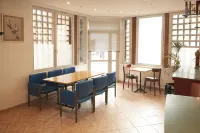 Chambres d'Hotes du Colvert Hotels in Forges-les-Eaux