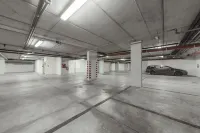 Hotel Cristallo - parking