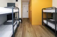 Meeting Point Hostels Hotels near Barcelona Sants Railway Station