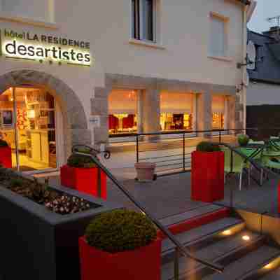 Hôtel La Résidence des Artistes Roscoff Hotel Exterior