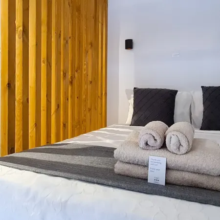 Phaedrus Living: Seaside Luxury Flat Athina 123