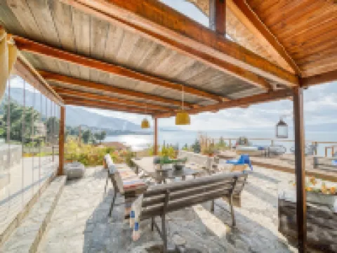 Magical View, Villa Asproneri, Kamena Vourla Hotels in Molos-Agios Konstantinos