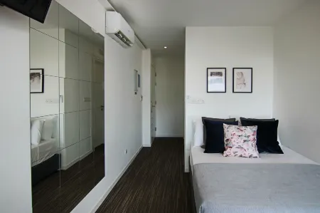 Phaedrus Living: Luxury Suite Nicosia 504 Отели в г. Строволос