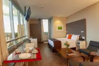 Paseo la Galería Hotel & Suites