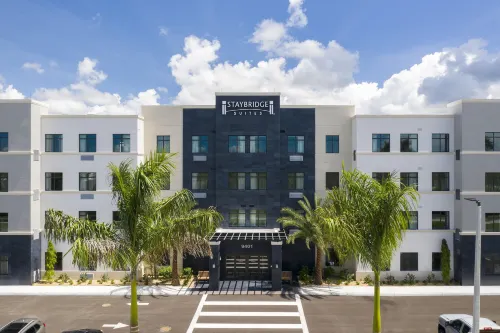 Staybridge Suites Naples - Marco Island Hotels in Lely Resort