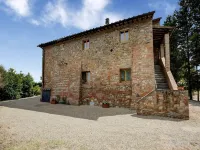 Varna Charm Tuscan Getaway - Wifi