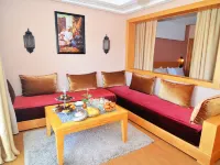 Atlantic Palm Beach Hotels near Founty