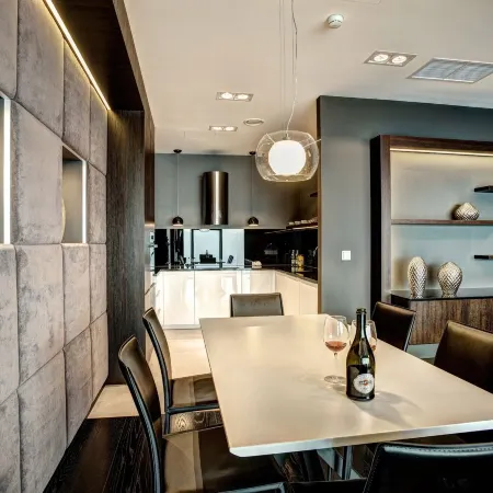Apartamenty Sky Tower z Jakuzzi Przy Oknie by Bqqk Отели рядом с достопримечательностью «Железнодорожный макет «Колейково»»