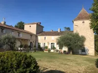 Chambres d'Hotes Las Caneres Hotels in Lectoure
