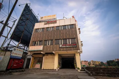 THE MIDLAND Hotels near Symphony Mall