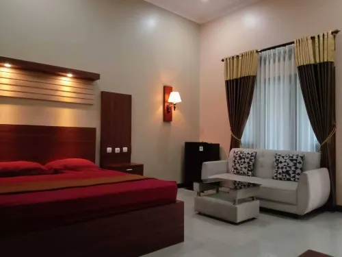 Rivana Hotel Hotels in Cimerak