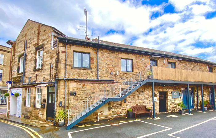 Crows Hotel