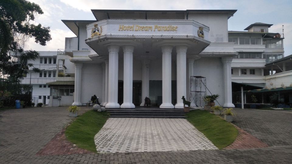 Airport Hotel Dream Paradise