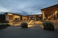 Hábitat Cigüeña Negra Отели в г. 