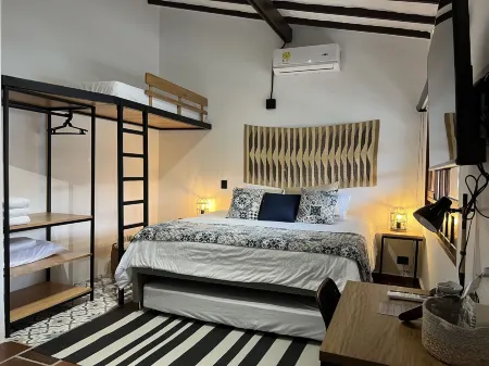 Casa Medallo Отели рядом с достопримечательностью «Plaza de Toros La Macarena»