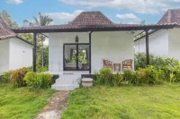 Radjes Bungalow Hotels near Secret Beach
