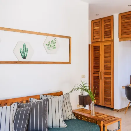 Nautilus Surf & Yoga Villas Santa Teresa