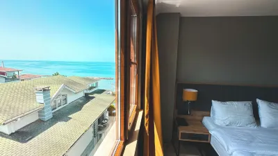 Çamlıca Hotel
