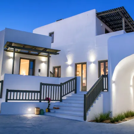 Melidron Hotel & Suites